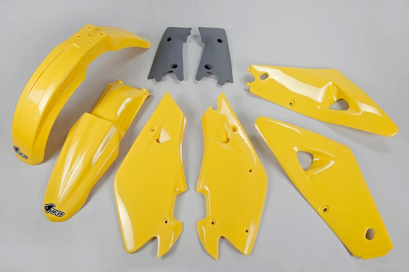 UFO Plast PLASTIC KIT, OEM/OEM