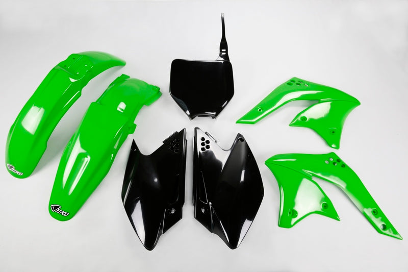 UFO Plast PLASTIC KIT, OEM/OEM