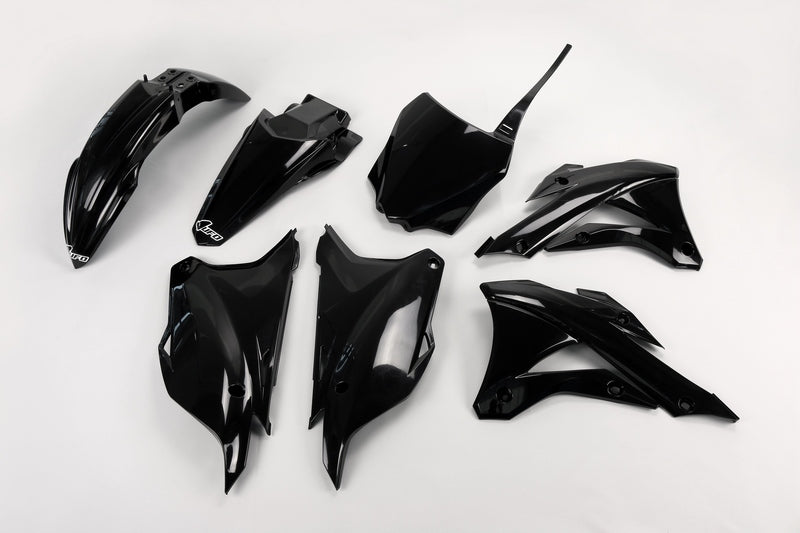UFO Plast PLASTIC KIT, BLK/BLK