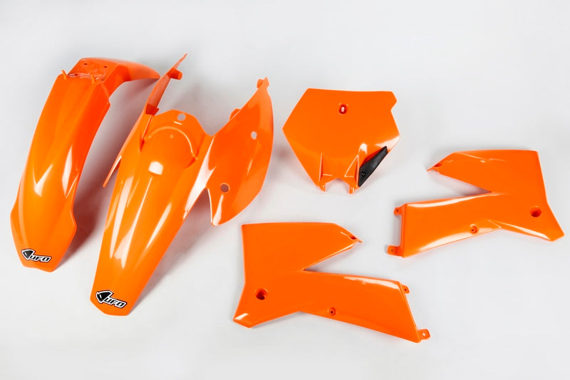 UFO Plast PLASTIC KIT, OEM/OEM
