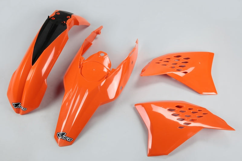 UFO Plast PLASTIC KIT, OEM/OEM