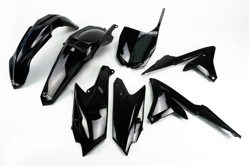 UFO Plast PLASTIC KIT, BLK/BLK