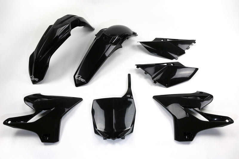 UFO Plast PLASTIC KIT, BLK/BLK