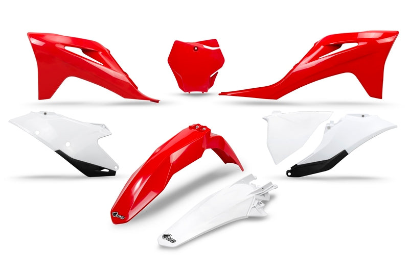 UFO Plast PLASTIC KIT, OEM