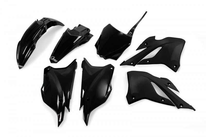 UFO Plast PLASTIC KIT, BLK