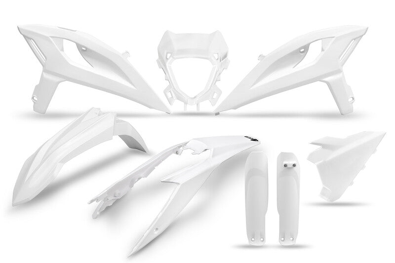 UFO Plast PLASTIC KIT FULL, WHT/WHT