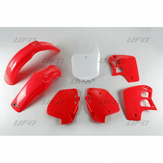 UFO Plast PLASTIC KIT, OEM/OEM