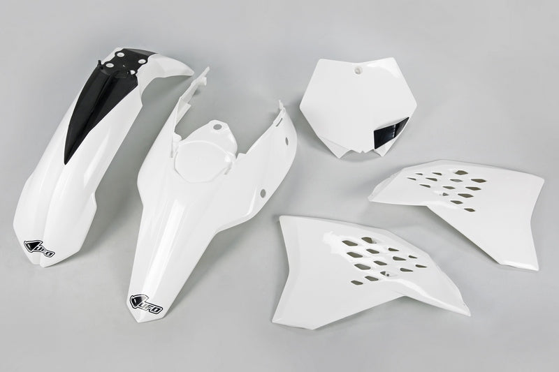UFO Plast PLASTIC KIT