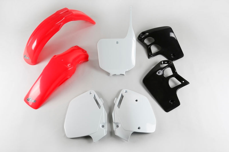UFO Plast PLASTIC KIT, OEM/OEM