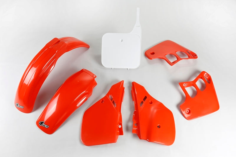 UFO Plast PLASTIC KIT, OEM/OEM