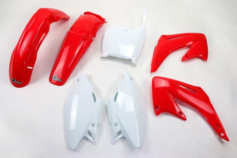 UFO Plast PLASTIC KIT, OEM/OEM