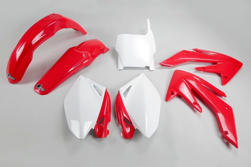 UFO Plast PLASTIC KIT, OEM/OEM
