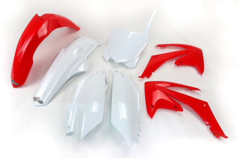 UFO Plast PLASTIC KIT, OEM/OEM