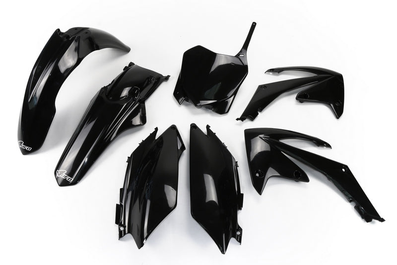 UFO Plast PLASTIC KIT, BLK/BLK