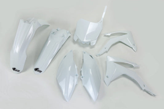 UFO Plast PLASTIC KIT, WHT/WHT