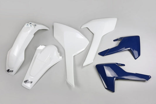 UFO Plast PLASTIC KIT, WHT/WHT