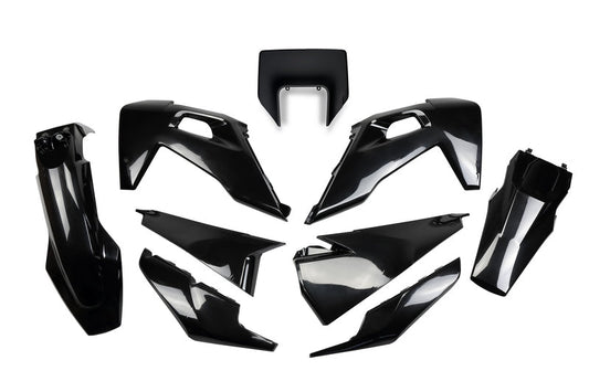 UFO Plast PLASTIC KIT, BLK/BLK