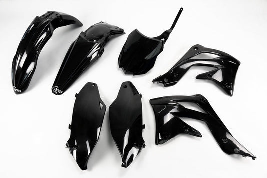 UFO Plast PLASTIC KIT, BLK/BLK