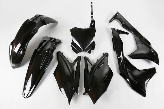 UFO Plast PLASTIC KIT, BLK/BLK