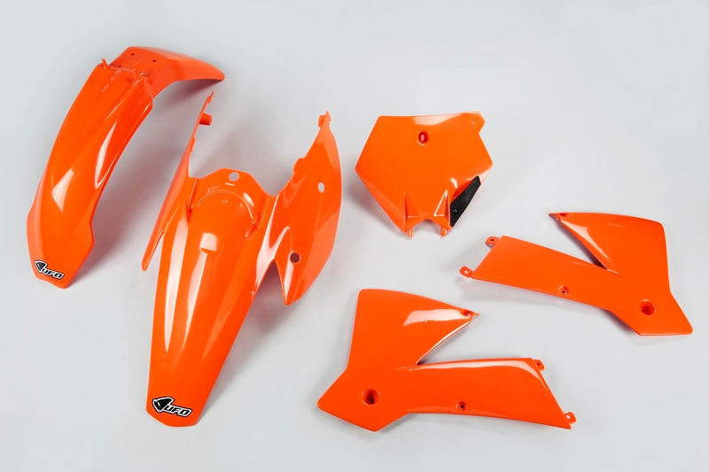 UFO Plast PLASTIC KIT, OEM/OEM