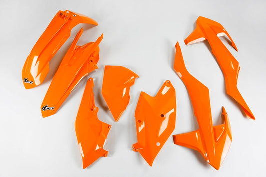 UFO Plast PLASTIC KIT, ORG/ORG