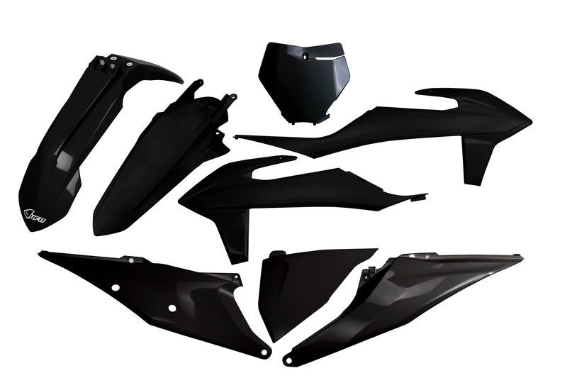 UFO Plast PLASTIC KIT, BLK/BLK