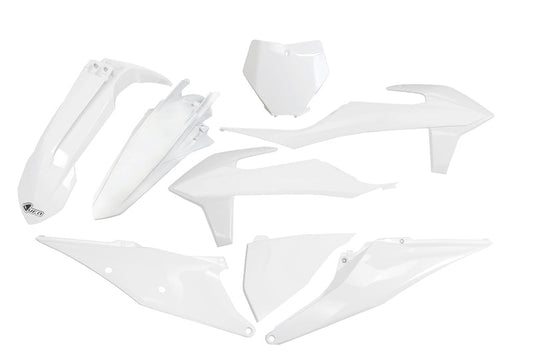 UFO Plast PLASTIC KIT, WHT/WHT