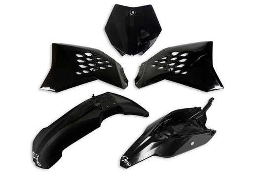 UFO Plast PLASTIC KIT, BLK/BLK