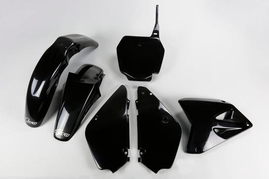UFO Plast PLASTIC KIT, BLK/BLK
