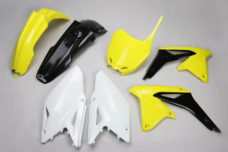 UFO Plast PLASTIC KIT, OEM/OEM