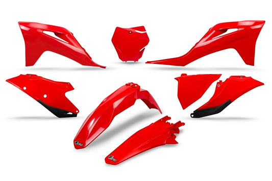 UFO Plast PLASTIC KIT, RED