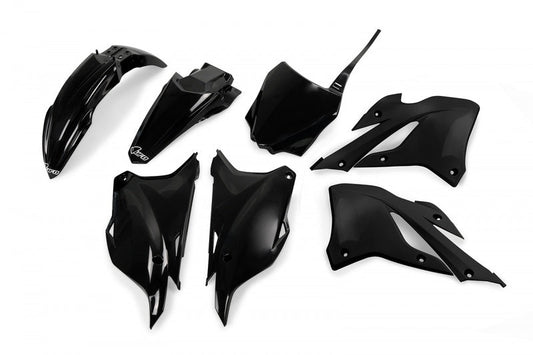 UFO Plast PLASTIC KIT, BLK