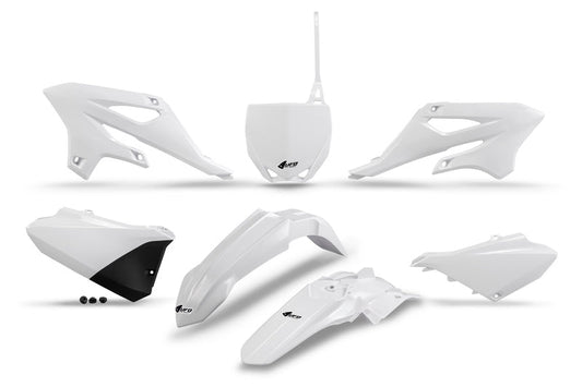 UFO Plast PLASTIC KIT, WHT