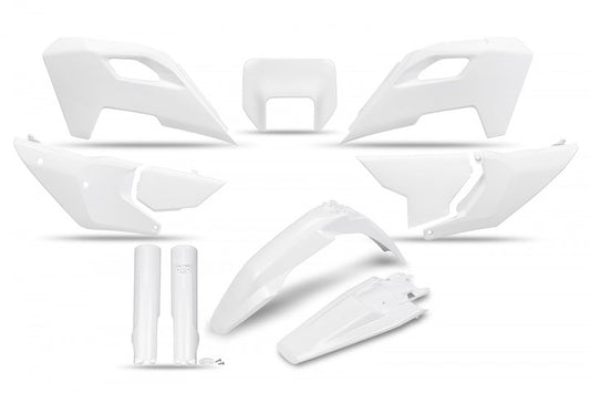 UFO Plast PLASTIC KIT FULL, WHT