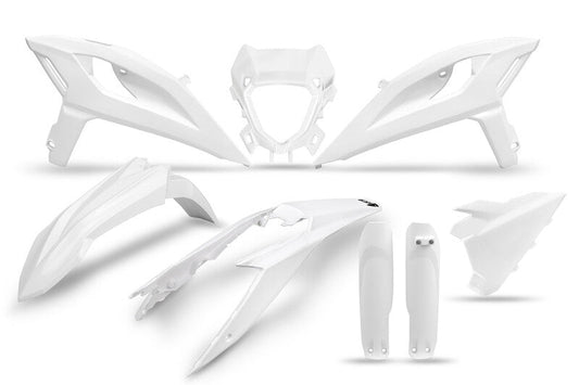 UFO Plast PLASTIC KIT FULL, WHT/WHT